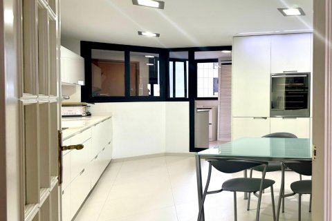 Apartament Valencia, Hiszpania 4 sypialnie, 210 mkw. nr 133419 – zdjęcie 5