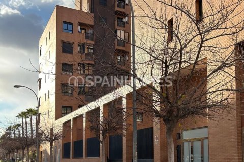 Huoneisto myytävänä Alicante, Espanja, 2 makuuhuonetta, 82 m2 No. 154707 - kuva 2