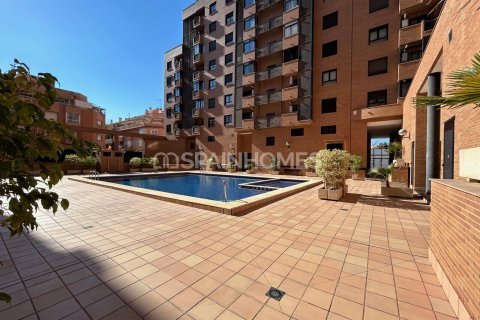 Huoneisto myytävänä Alicante, Espanja, 2 makuuhuonetta, 82 m2 No. 154707 - kuva 3