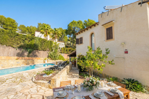 Villa en alquiler en Costa De La Calma, Mallorca, España 4 dormitorios, 125 m2 No. 154705 - foto 1