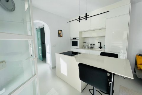 Apartamento en alquiler en Port D'andratx, Mallorca, España 1 dormitorio, 89 m2 No. 154704 - foto 5