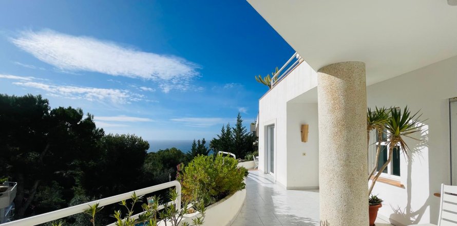 Apartamento en Port D'andratx, Mallorca, España 1 dormitorio, 89 m2 No. 154704