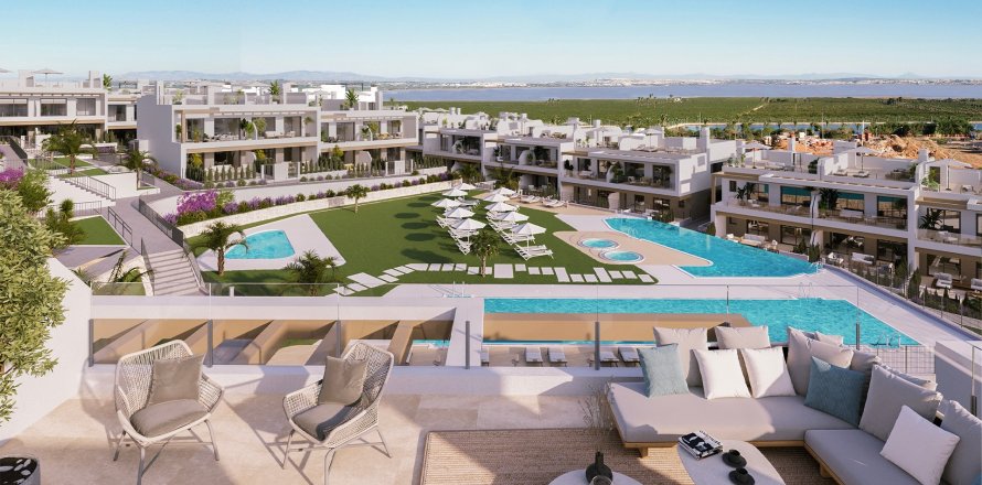 Bungalow en Los Altos, Alicante, España 2 dormitorios, 145 m2 No. 149916