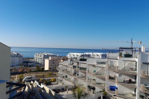 Bungalow till salu i Torrox, Malaga, Spanien 3 sovrum, 99 kvm. Nr. 134521 - foto 6