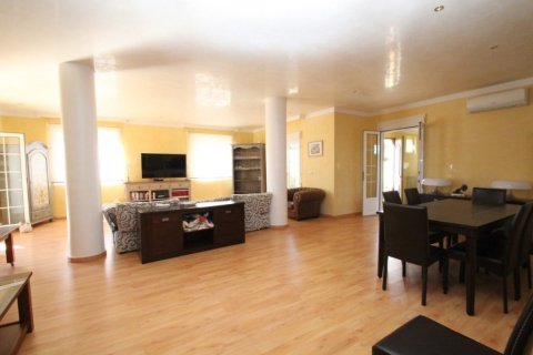 Villa zum Verkauf in Cabo Roig, Alicante, Spanien 5 Schlafzimmer, 440 m2 Nr. 145981 - Foto 6