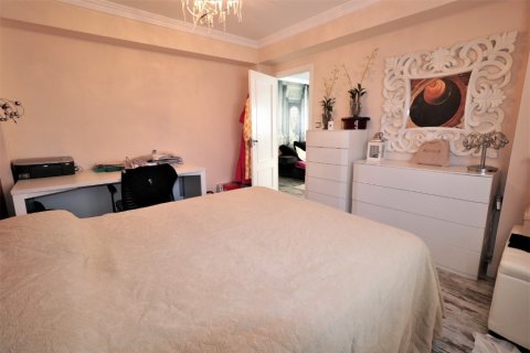 Huoneisto myytävänä Torrevieja, Alicante, Espanja, 3 makuuhuonetta, 108 m2 No. 145986 - kuva 14