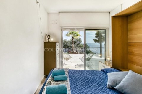 House for sale in Palafrugell, Girona, Spain 5 bedrooms, 375 sq.m. No. 160088 - photo 19