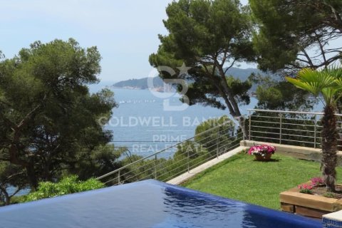 House for sale in Palafrugell, Girona, Spain 5 bedrooms, 375 sq.m. No. 160088 - photo 4