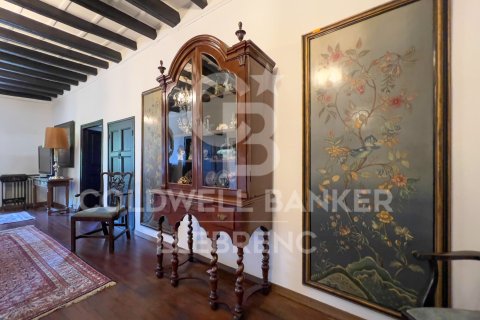 House for sale in Barcelona, Spain 8 bedrooms, 963 sq.m. No. 160092 - photo 11