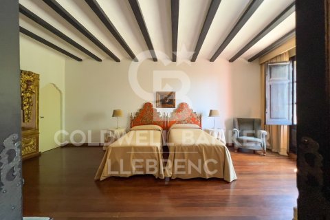 House for sale in Barcelona, Spain 8 bedrooms, 963 sq.m. No. 160092 - photo 15