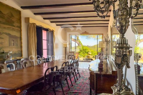 House for sale in Barcelona, Spain 8 bedrooms, 963 sq.m. No. 160092 - photo 27