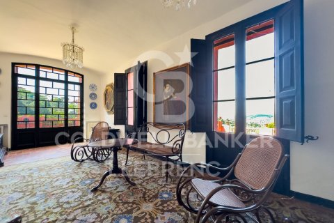 House for sale in Barcelona, Spain 8 bedrooms, 963 sq.m. No. 160092 - photo 23