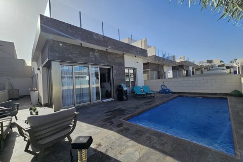 Villa for sale Alicante, Spain 3 bedrooms, 98 sq.m. No. 115973 - photo 1