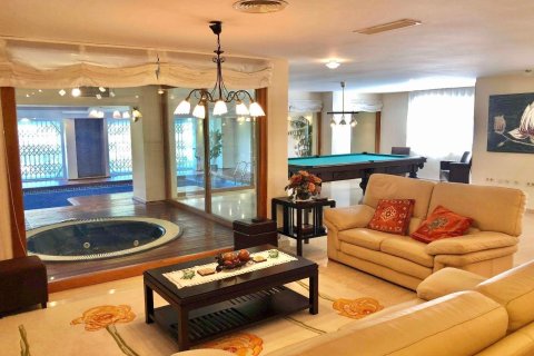 Продажа виллы в Эль Пальмар, Мурсия, Испания 6 спален, 1150м2 №168835 - фото 25