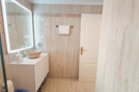Apartamento en venta en Villamartin, Alicante, España 2 dormitorios, 58 m2 No. 196434 - foto 24