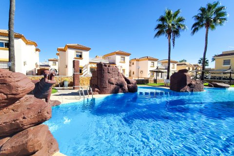 Apartamento en venta en Villamartin, Alicante, España 2 dormitorios, 58 m2 No. 196434 - foto 2