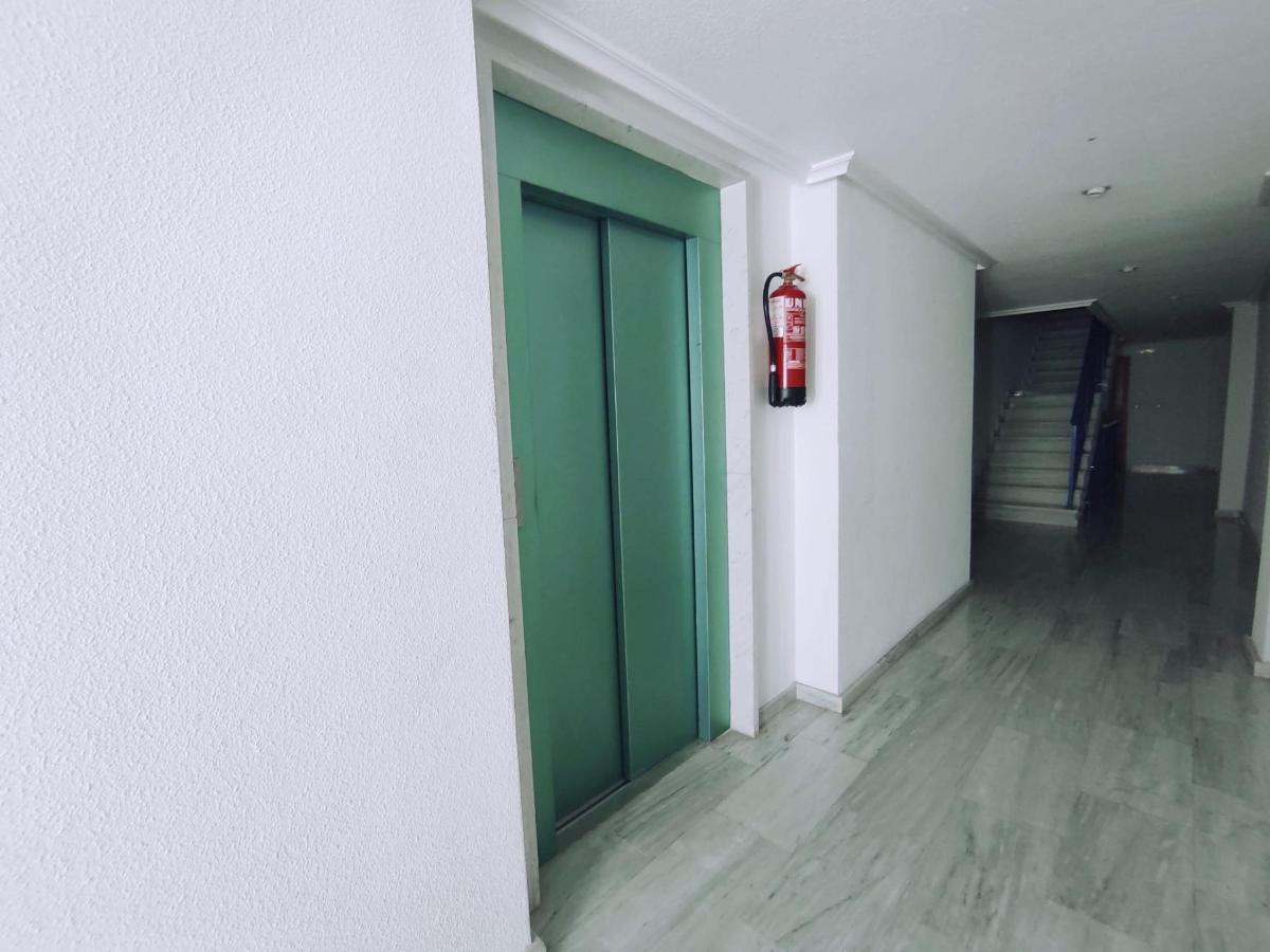 Attico a Guardamar del Segura, Alicante, Spagna 3 camere da letto, 89 mq. N° 102217