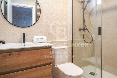 Продажа квартиры в Мадрид, Испания 3 спальни, 88м2 №178770 - фото 26