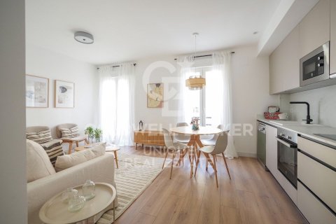 Продажа квартиры в Мадрид, Испания 3 спальни, 88м2 №178770 - фото 10