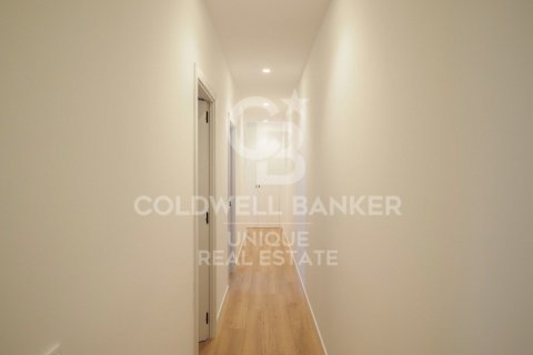 Продажа квартиры в Мадрид, Испания 3 спальни, 88м2 №178770 - фото 17