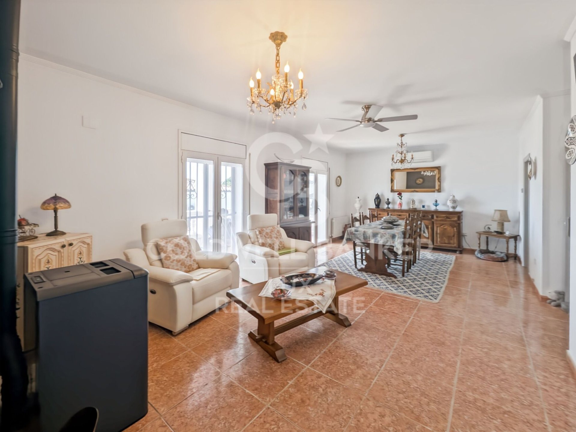 Villa a Roses, Girona, Spagna 3 camere da letto, 282 mq. N° 178768