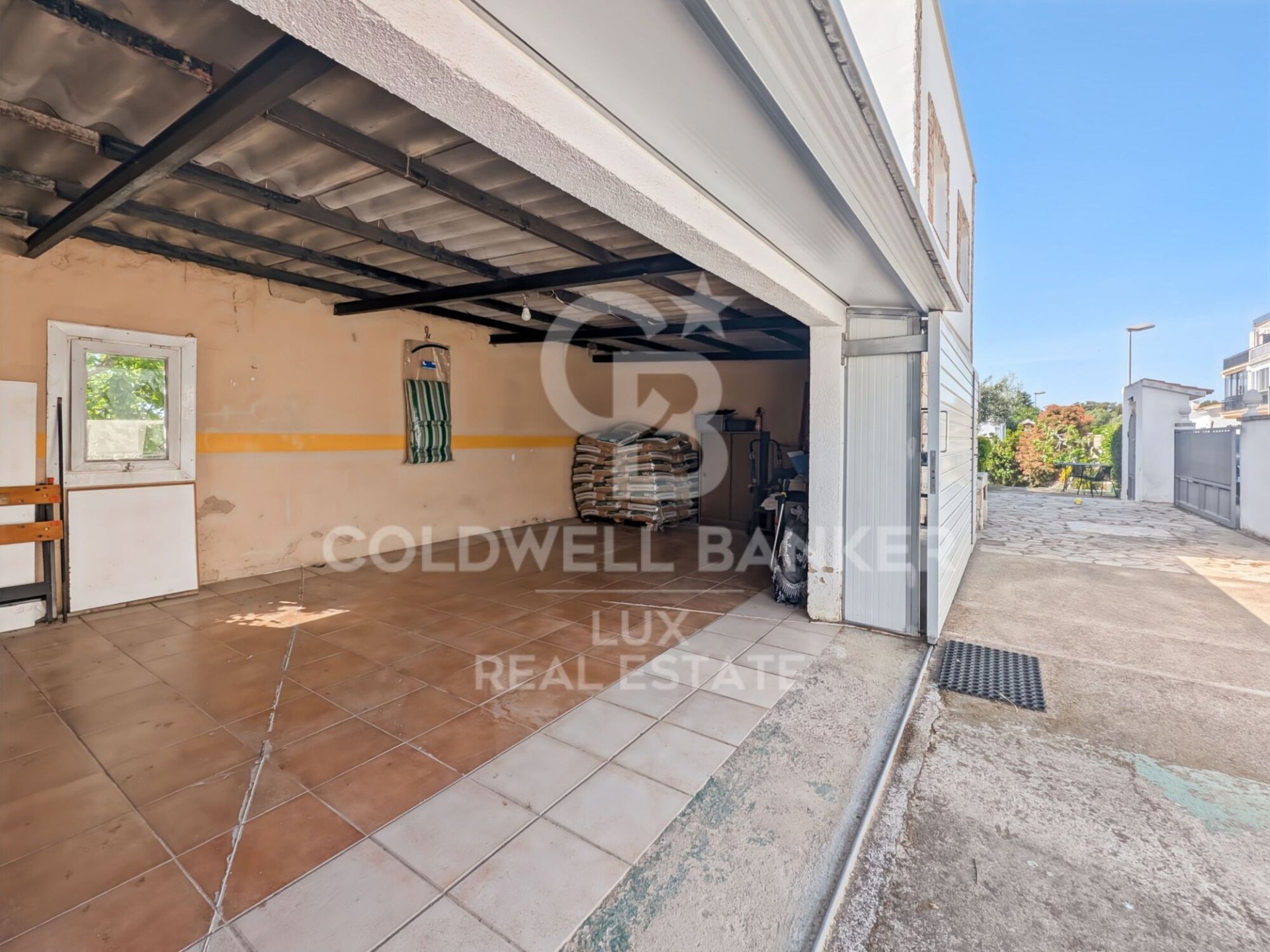 Villa a Roses, Girona, Spagna 3 camere da letto, 282 mq. N° 178768