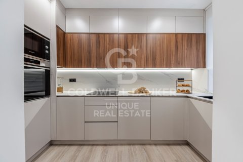 Apartment à vendre à Madrid, Espagne, 2 chambres, 113 m2 No. 178773 - photo 17