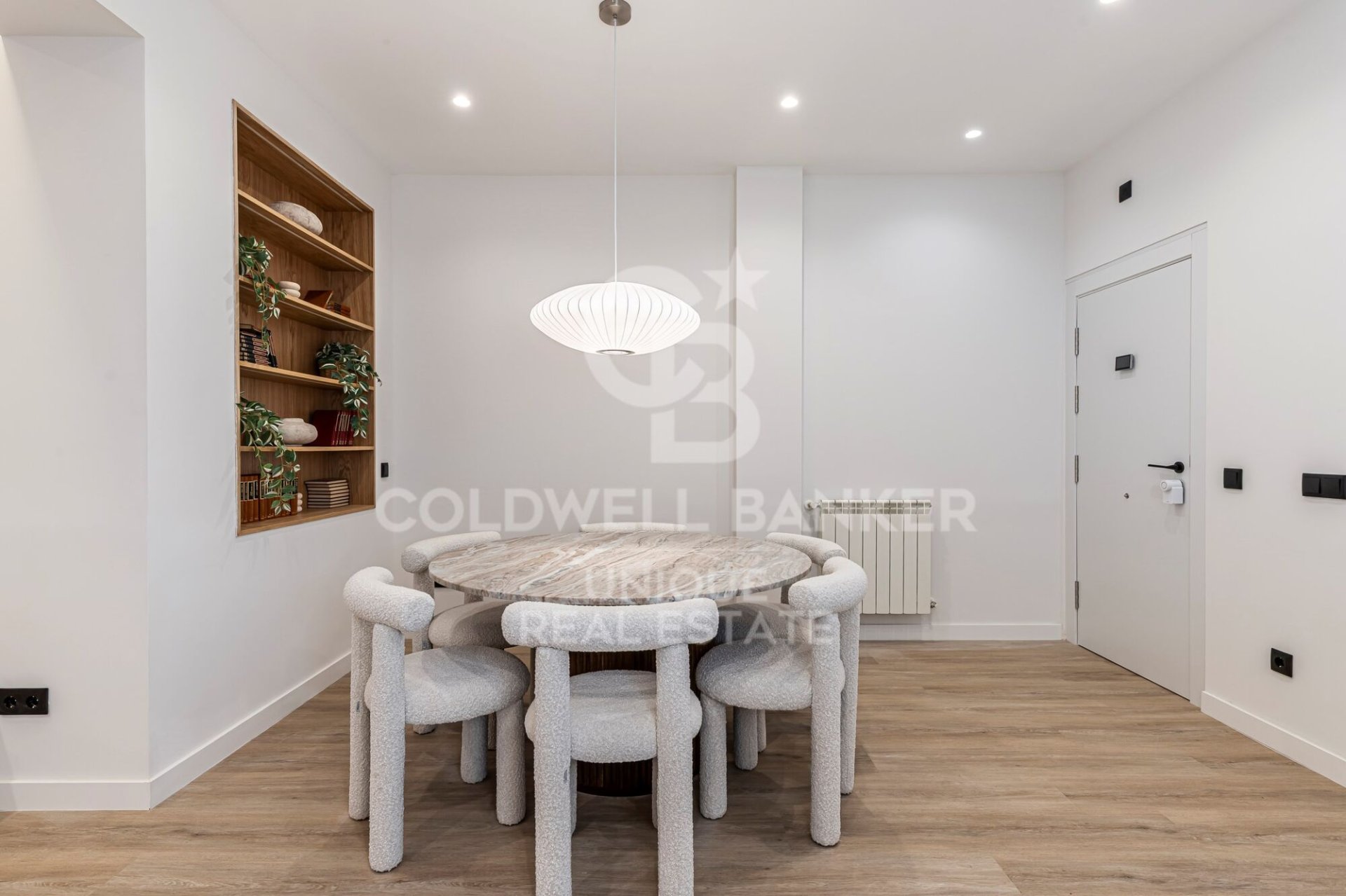Apartment à Madrid, Espagne 2 chambres, 113 m2 No. 178773
