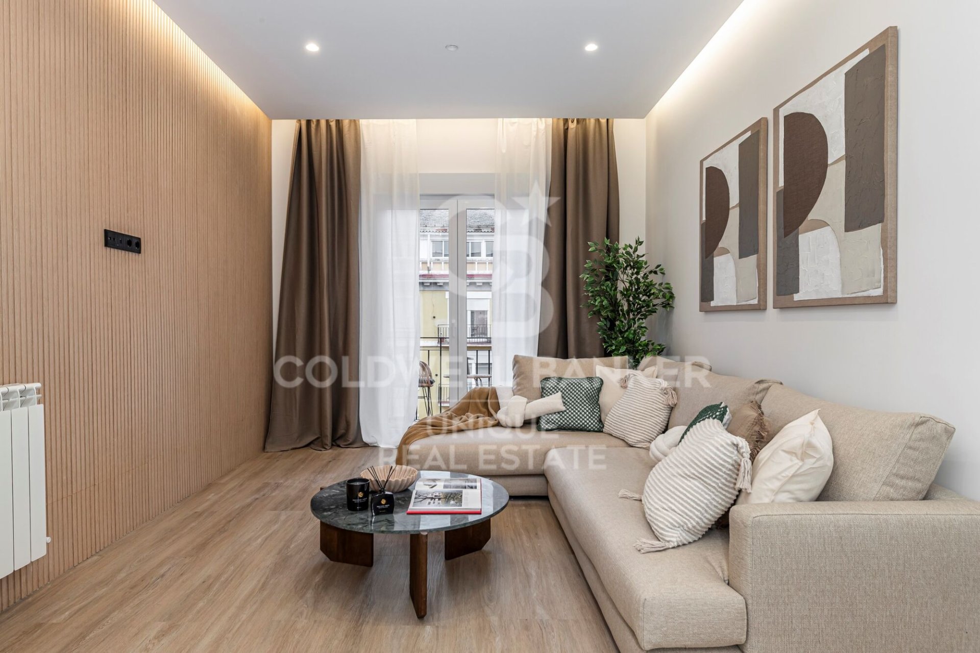 Apartment à Madrid, Espagne 2 chambres, 113 m2 No. 178773
