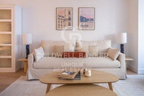 Apartment à vendre à Madrid, Espagne, 3 chambres, 147 m2 No. 178771 - photo 2