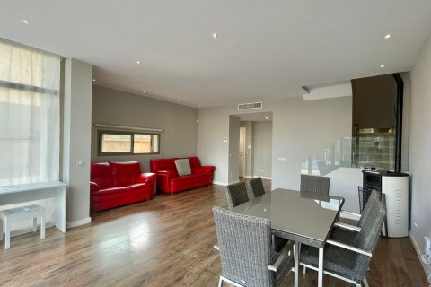 Townhouse zur Miete in Puig De Ros, Mallorca, Spanien 3 Schlafzimmer, 150 m2 Nr. 195228 - Foto 6