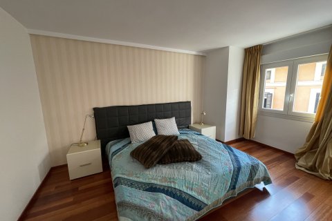 Аренда квартиры в Пальма-де-Майорка, Майорка, Испания 3 спальни, 125м2 №195226 - фото 13
