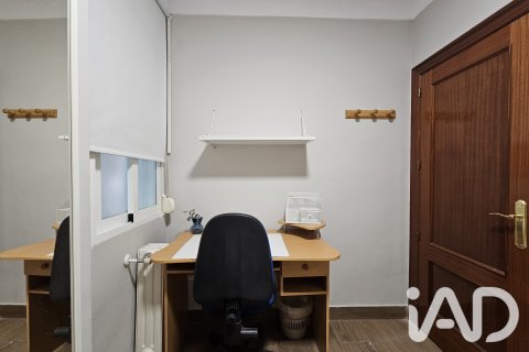 Wohnung zum Verkauf in Granada, Spanien 4 Schlafzimmer, 110 m2 Nr. 192190 - Foto 26