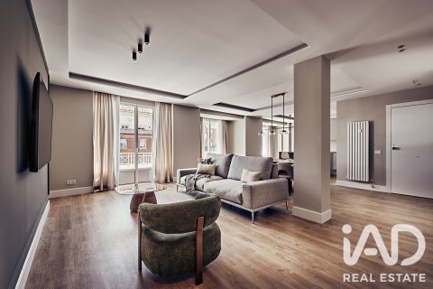Wohnung zum Verkauf in Madrid, Spanien 4 Schlafzimmer, 198 m2 Nr. 192192 - Foto 2