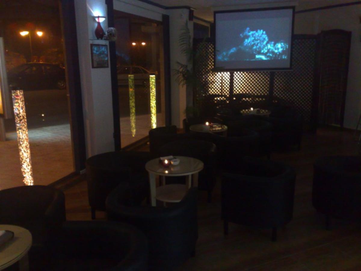 Propiedad comercial en Torrevieja, Alicante, España 170 m2 No. 99858