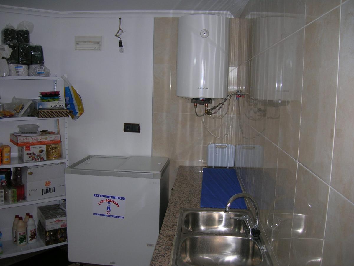 Propiedad comercial en Torrevieja, Alicante, España 170 m2 No. 99858