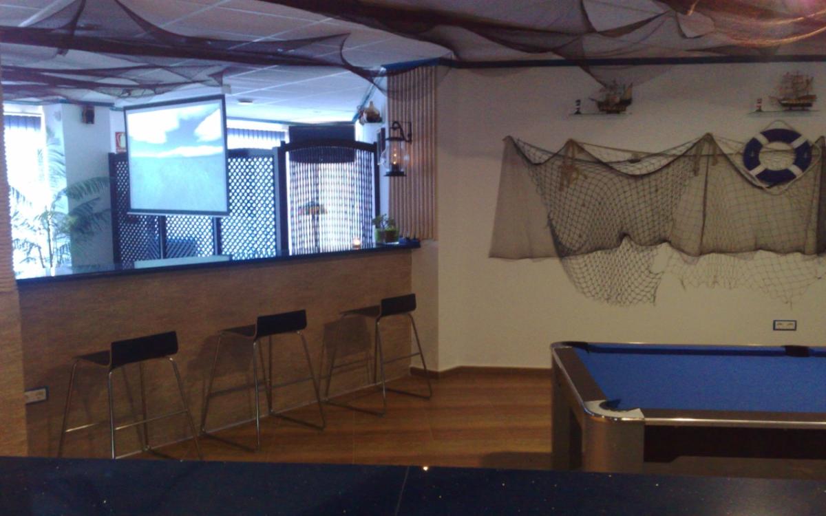 Propiedad comercial en Torrevieja, Alicante, España 170 m2 No. 99858
