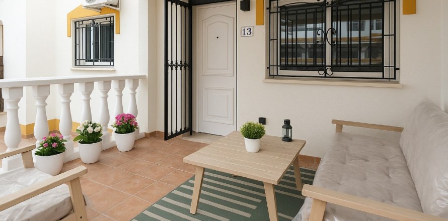 Kaupunkipientalo Alicante, Espanja 3 makuuhuonetta, 104 m2 No. 145348