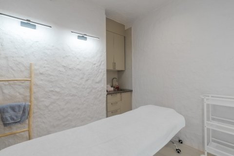 Proprietà commerciale in vendita a Alicante, Spagna 100 mq. N° 145347 - foto 12