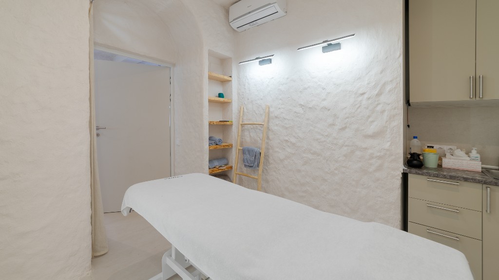 Propiedad comercial en Alicante, España 100 m2 No. 145347