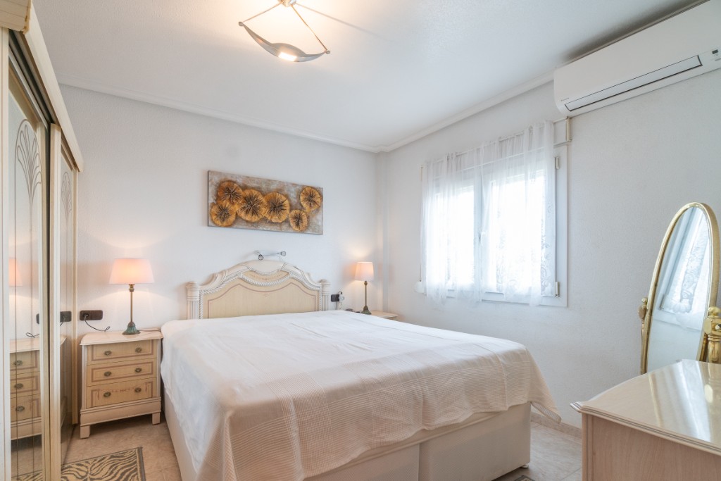 Huoneisto Playa Flamenca II, Alicante, Espanja 3 makuuhuonetta, 122 m2 No. 145353
