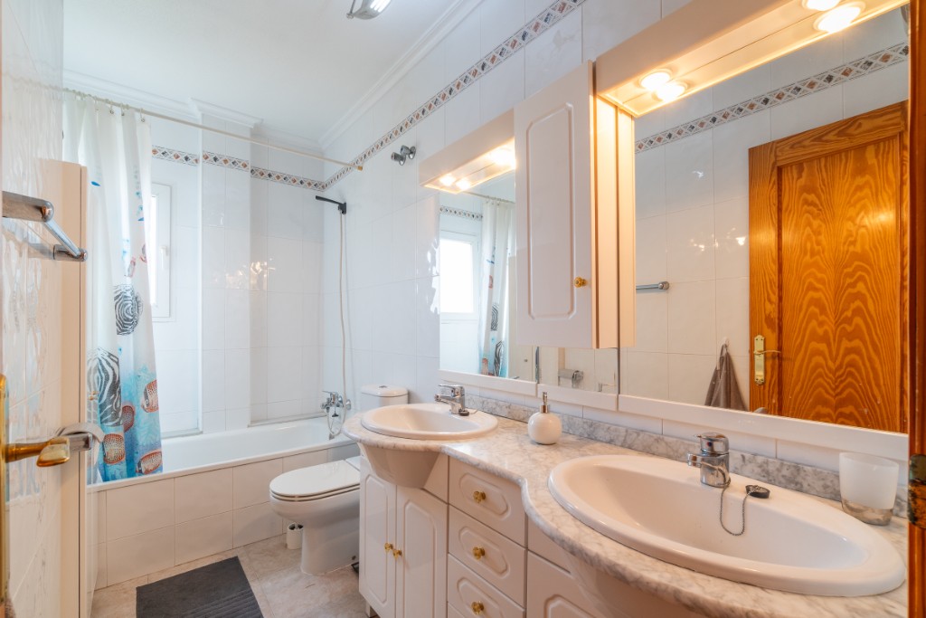 Huoneisto Playa Flamenca II, Alicante, Espanja 3 makuuhuonetta, 122 m2 No. 145353