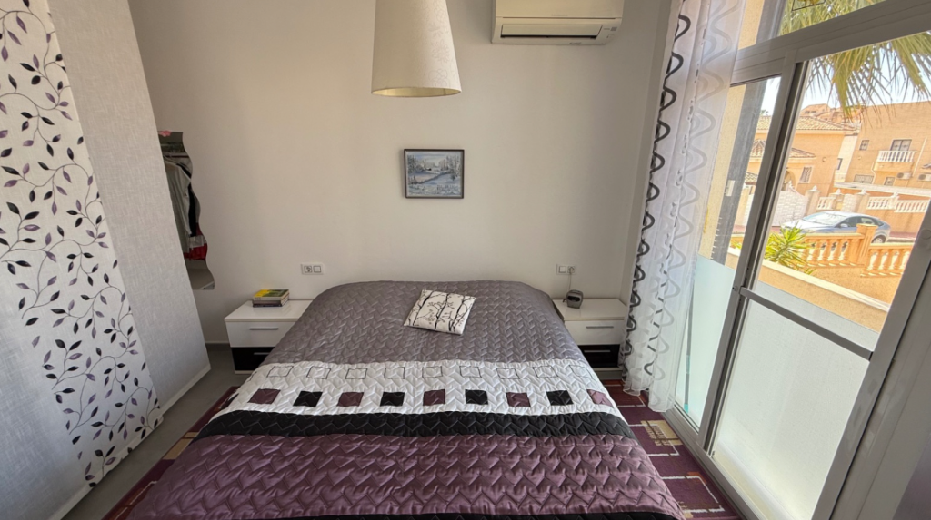 Вилла в Сьюдад Кесада, Аликанте, Испания 2 спальни, 78м2 №145352