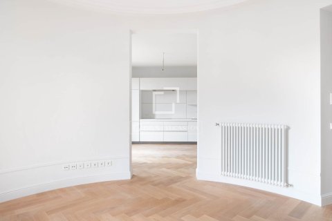 Huoneisto myytävänä Barcelona, Espanja, 2 makuuhuonetta, 141 m2 No. 192829 - kuva 3
