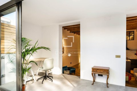 Huoneisto myytävänä Barcelona, Espanja, 1 makuuhuone, 68 m2 No. 192832 - kuva 3