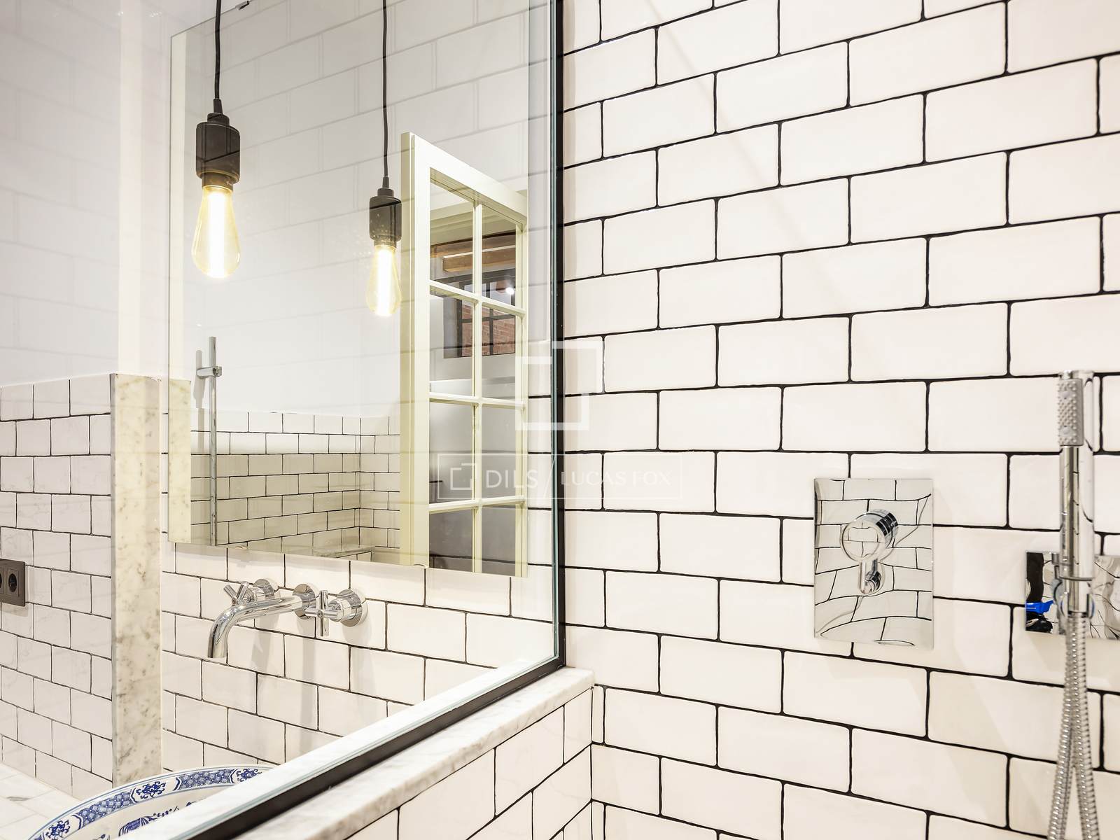 Dzīvoklis Barcelona, Spānijā 1 istaba, 68 m2 Nr. 192832
