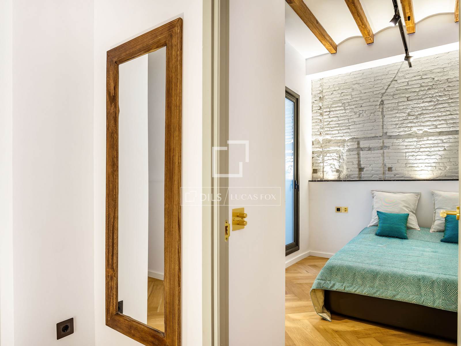 Dzīvoklis Barcelona, Spānijā 1 istaba, 68 m2 Nr. 192832