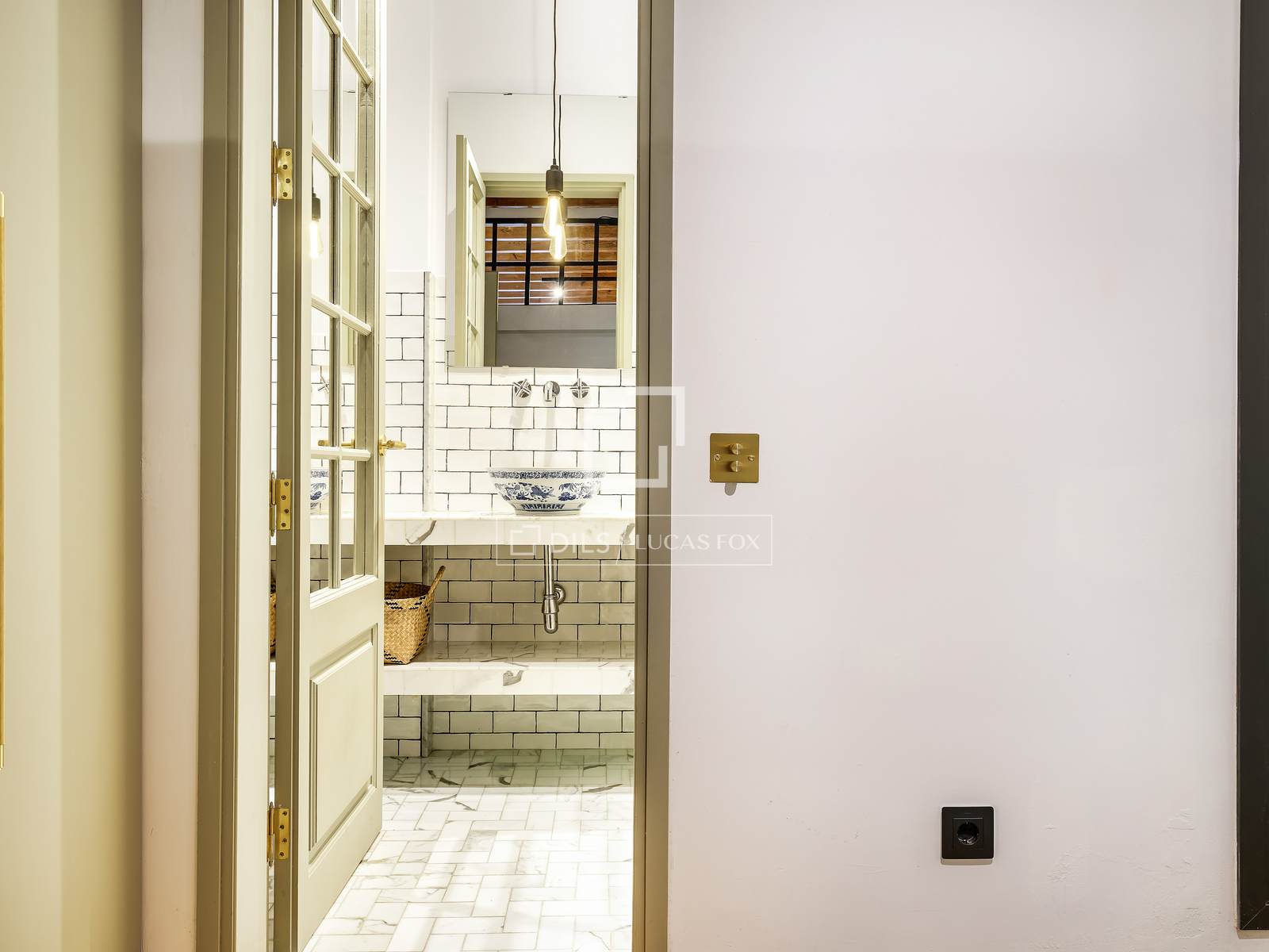 Dzīvoklis Barcelona, Spānijā 1 istaba, 68 m2 Nr. 192832