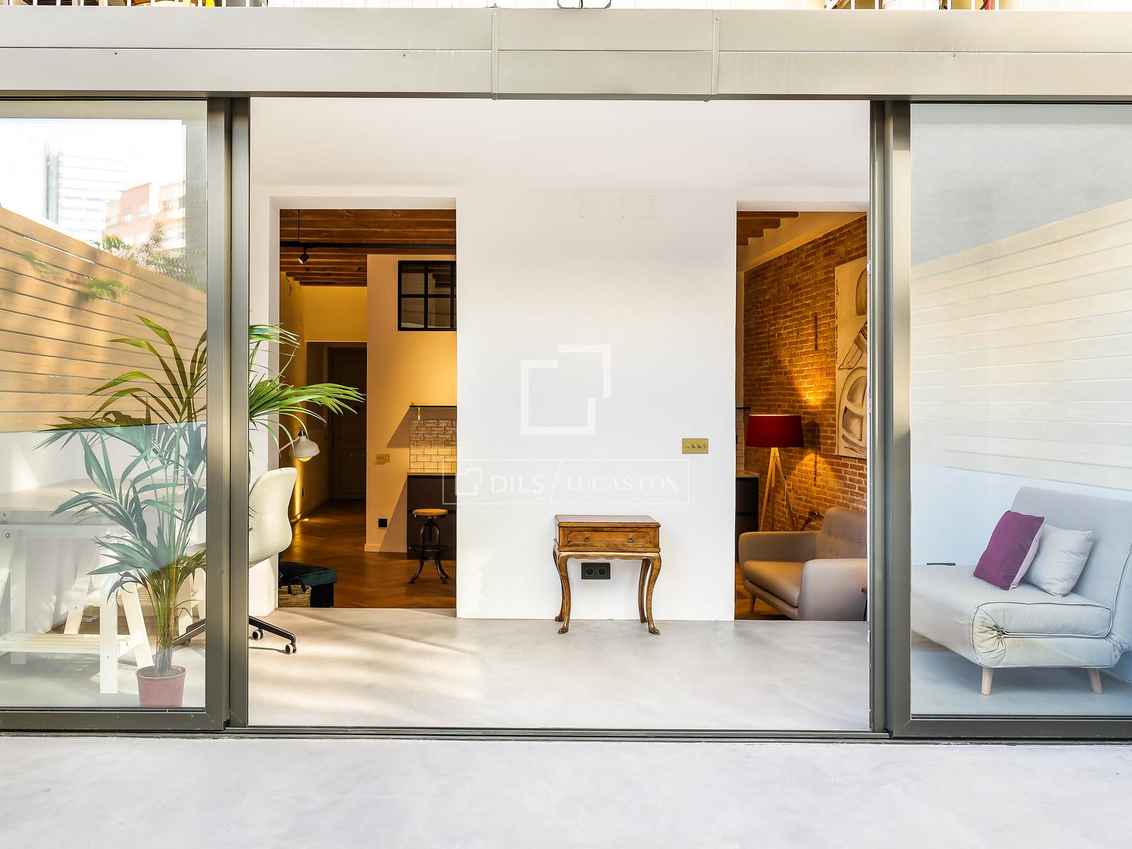 Dzīvoklis Barcelona, Spānijā 1 istaba, 68 m2 Nr. 192832