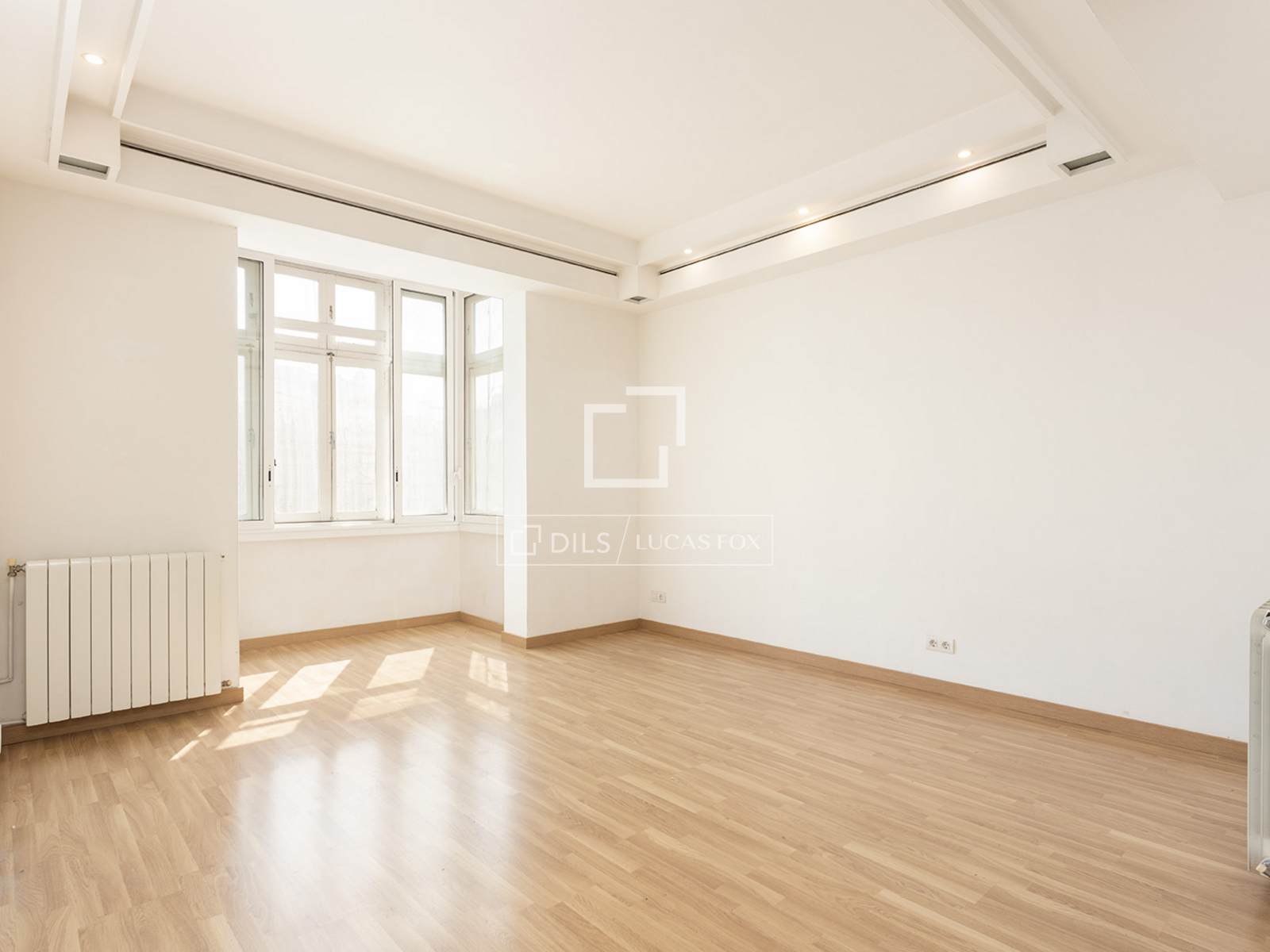 Apartment in Barcelona, Spain 2 bedrooms, 70 sq.m. No. 192827